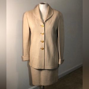 St. John BEAUTIFUL Woven Tan 2-Piece Suit with Matching Pencil Skirt